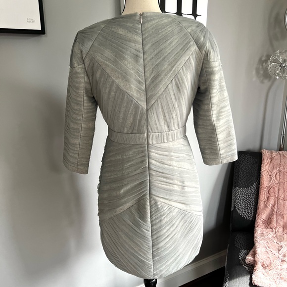 Index Celine Dress - Picture 5 of 9